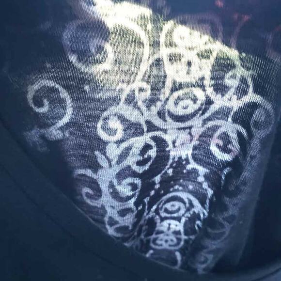 North Face Short Sleeve Shirt Black Small Hiking Outdoors Semisheer Top Stretch - Picture 3 of 7